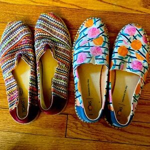 Toms shoes x 2